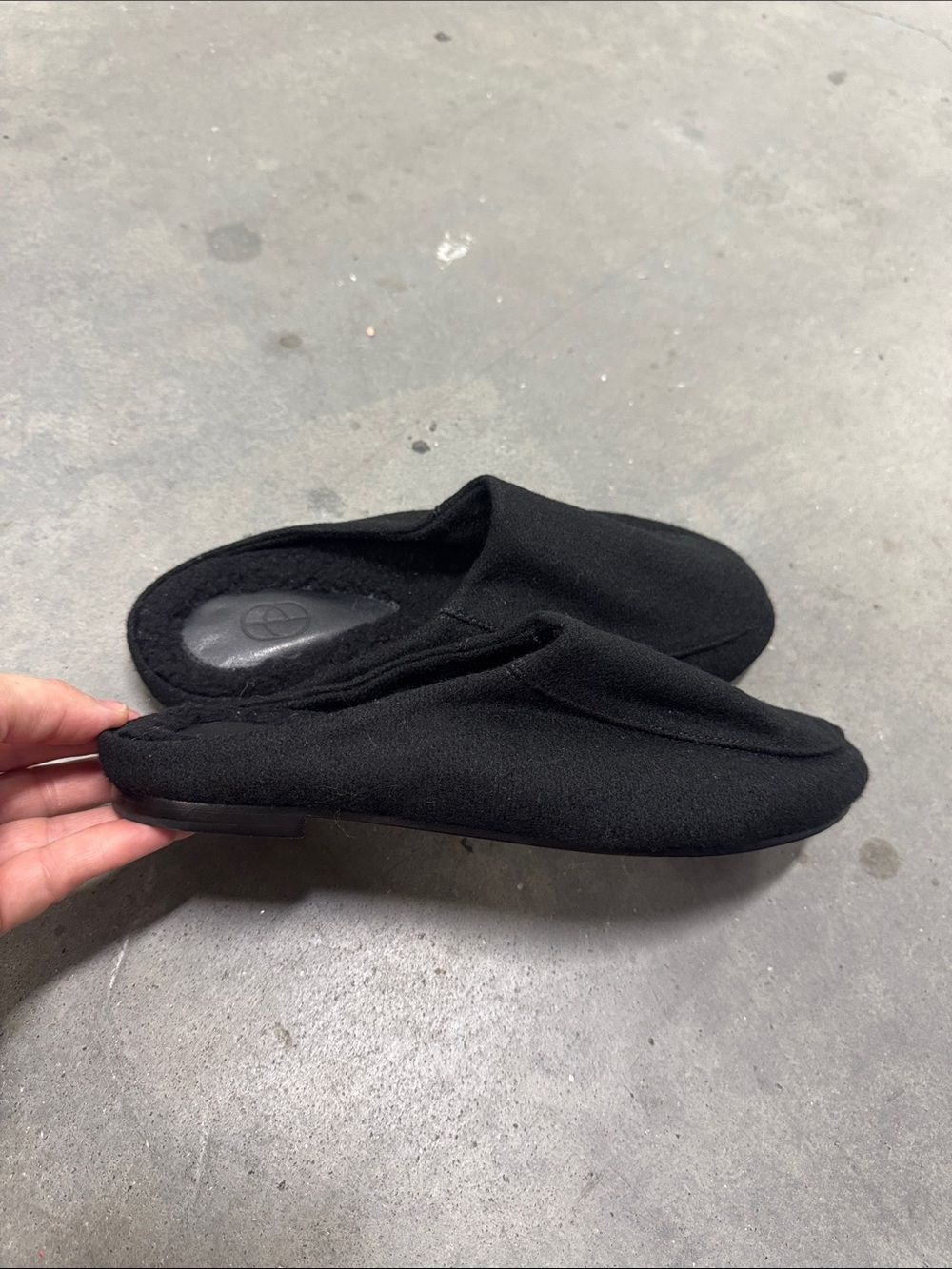 Porte & Paire Wool Black Flats, 8.5